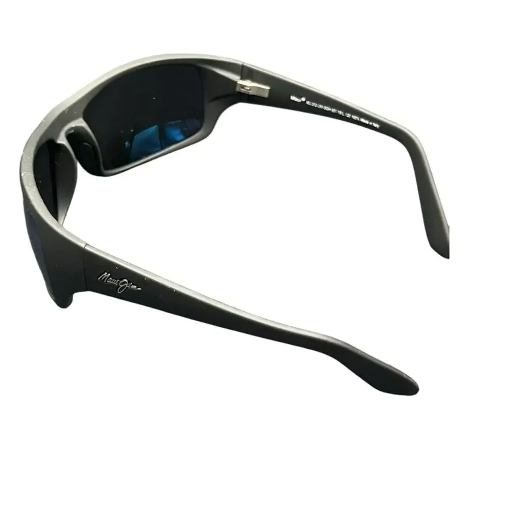 Maui Jim Peahi Polarized Wrap Sunglasses Matte Black Blue Hawaii Lenses